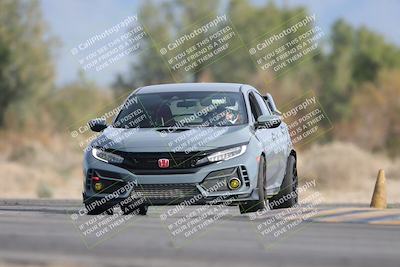 media/Jan-03-2026-SCCA SD (Sat) [[c9b9d14034]]/1-Advanced Group/Session 4 (Turn 7)/